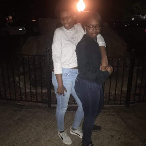 Meet your Posher, Correane - Picture 1 of 1